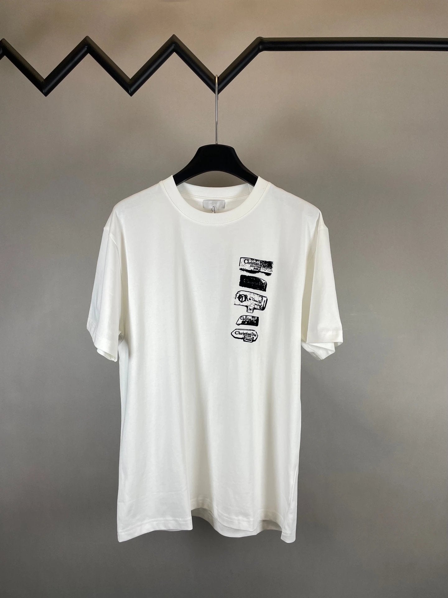 Dior T-shirt Front Flocking Print logo round Neck Short Sleeve25ss New Pure Cotton Unisex Style T T-shirt OS Loose Fit Base Shirt Half Sleeve T-Shirt Top Half Sleeve