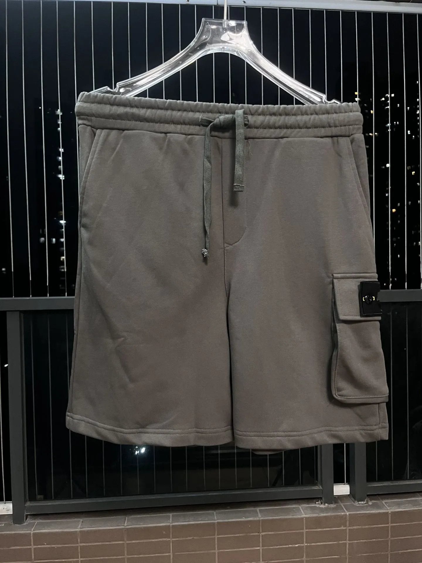 Stone Island Sweatpants Summer New Pocket Armband Basic Casual Look at Men's and Women's Five-Point Shorts Fashion Generation Hair