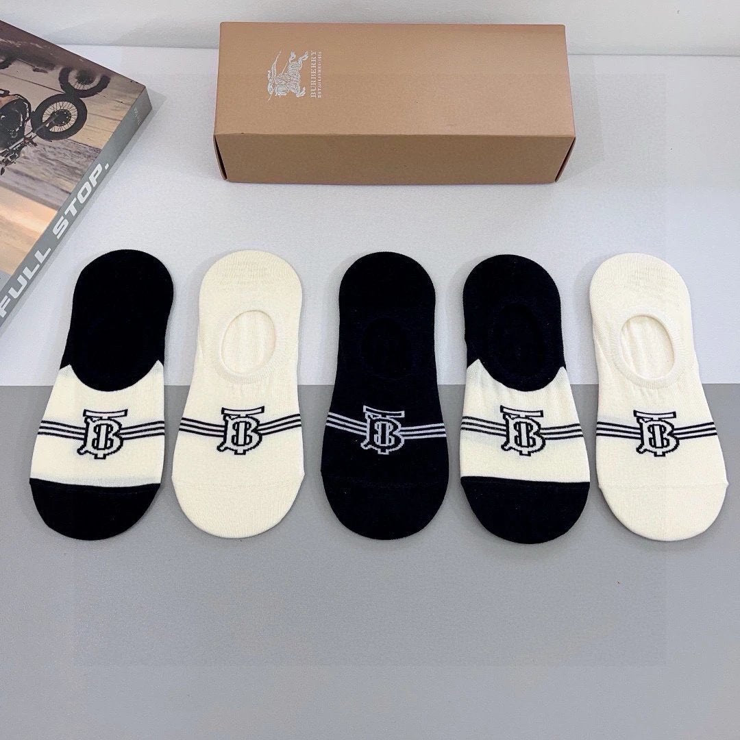 Burberry sock【a Box5Double】Classic Letters logo Breathable Fashion25ss New Short Tube Cotton Socks Thin Business Sports Casual Spring Summer Autumn Versatile Deodorant Sweat-Absorbing