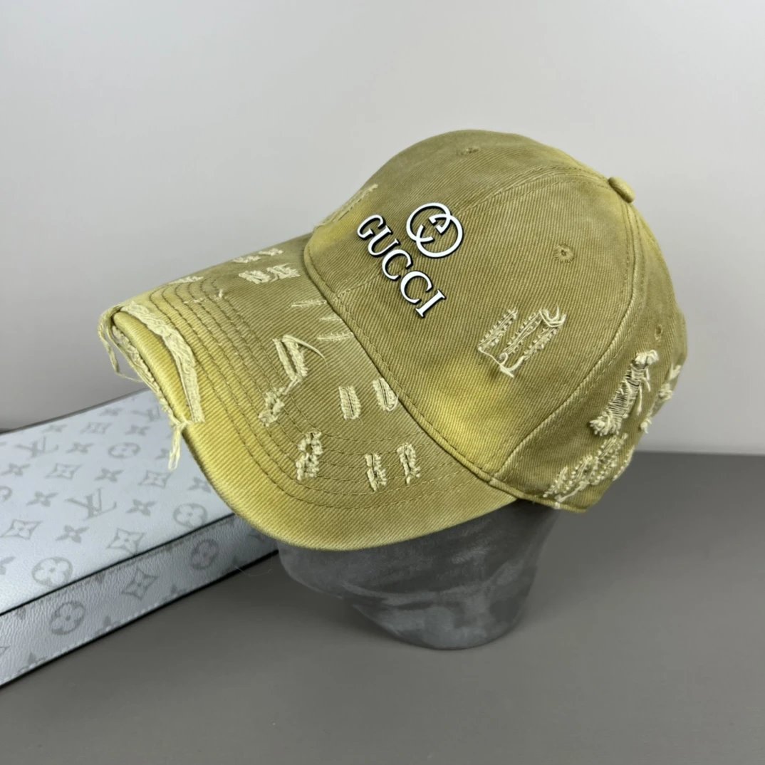 Gucci Hat Letter Printing logo Ripped Baseball Cap Sunshade Sun Protection Duckbill Cap Large Head Circumference Slimming Face Curved Brim Versatile Sports Hat Unisex Couple Style