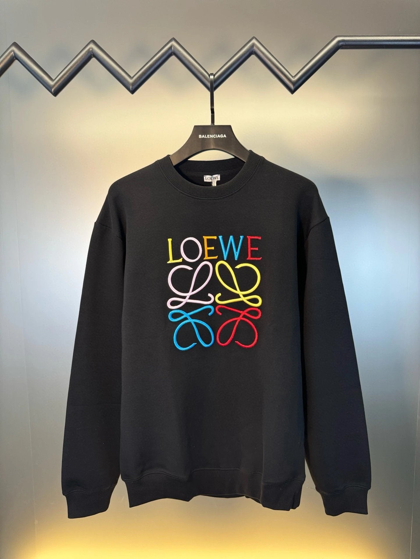 LOEWE Hoodie Full-width Colorful Embroidery LOGO Round Neck Sweatshirt Long Sleeve Base Shirt Jacket Top Fashion Unisex Sports Casual Loose Fit Versatile Autumn Winter New Arrival