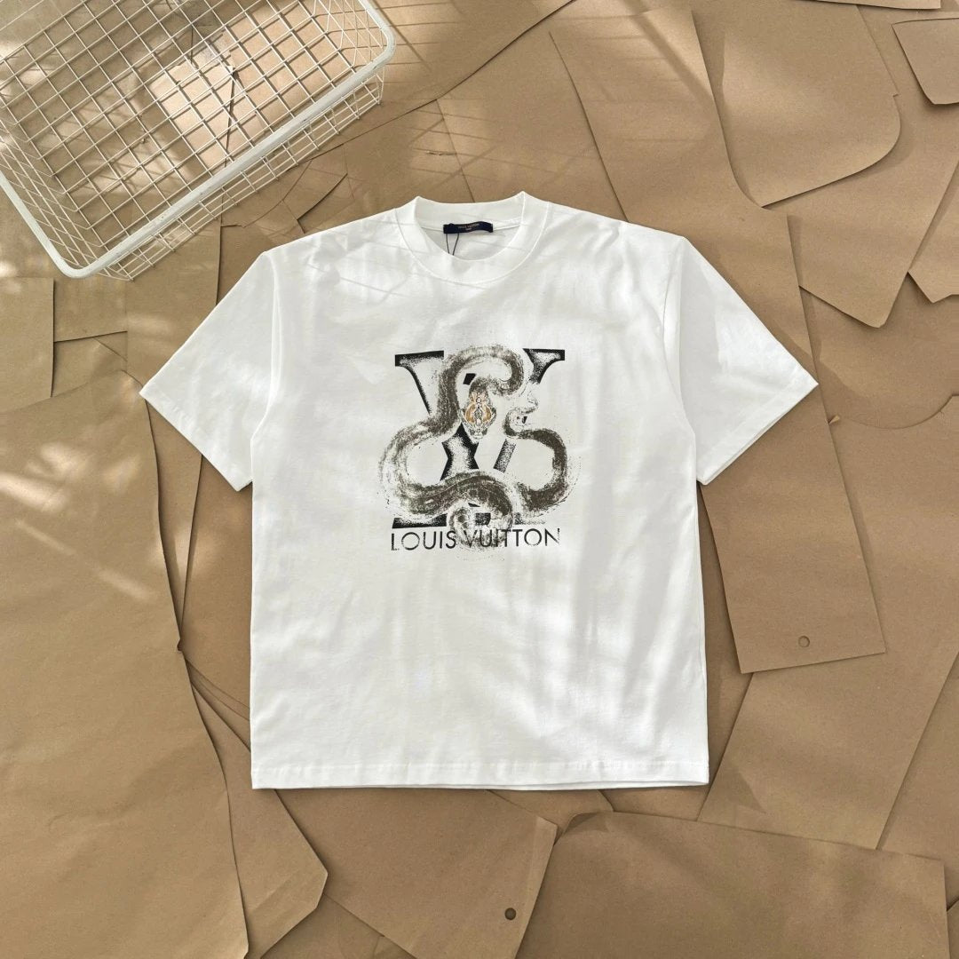 Louis Vuitton LV T-shirt Chest Letter Dragon Pattern Print logo round Neck Short Sleeve25ss New pure cotton T Unisex T-Shirt OS Drop Shoulder Loose Fit Base Shirt Top T-Shirt Short Sleeve