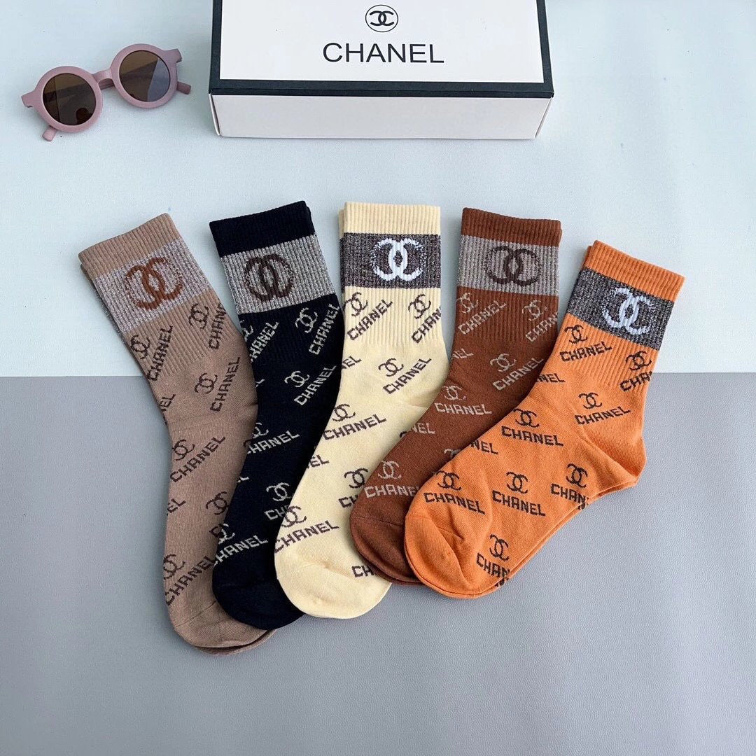 Chanel Sock Socks with Packaging【a Box5Double】
Counter New Women's Clothes High-End Long Socks❗Counter Synchronization,Super Soft and Comfortable