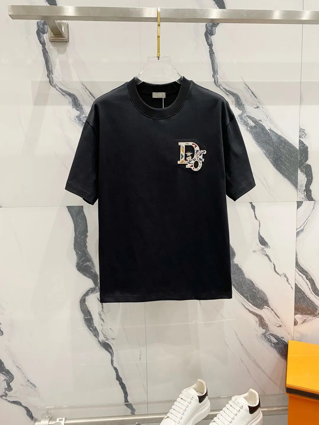 Dior T-shirt Front and back panel bee letters LOGO Embroidered Crew Neck Short Sleeve25ss New pure cotton T Unisex T-Shirt OS Loose Fit Base Shirt Top Half Sleeve T-Shirt