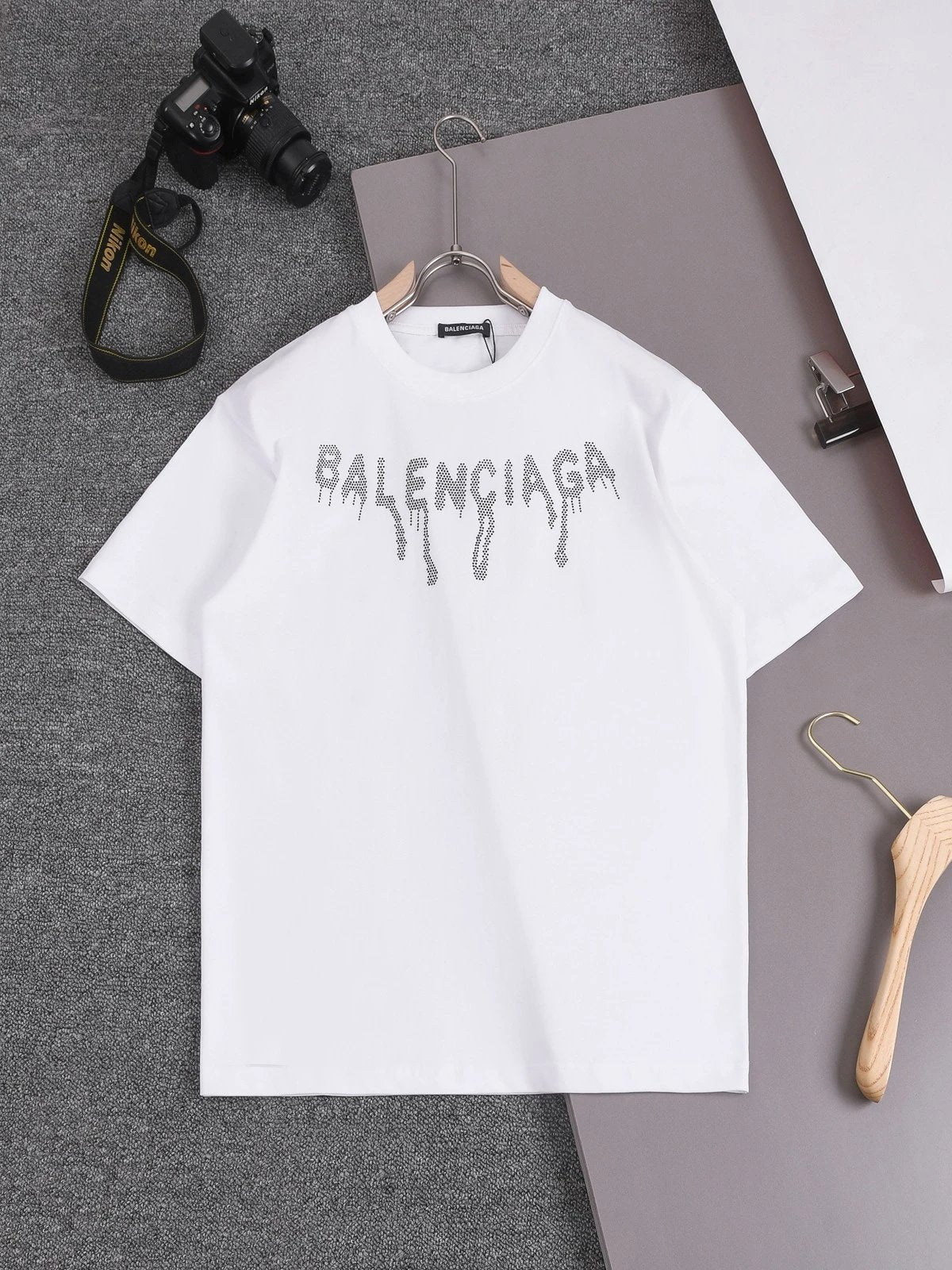 Balenciaga T-shirt Hot Drilling logo round Neck Short Sleeve25ss New Pure Cotton Unisex Style T Casual T-Shirt Base Layer Shirt OS Loose design