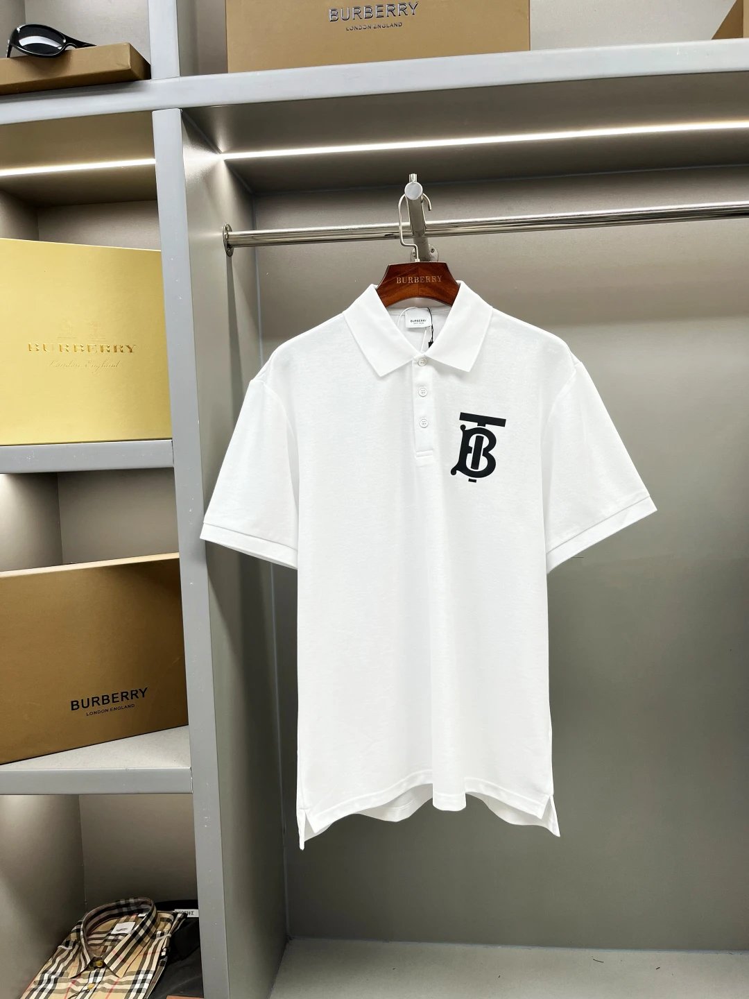 Burberry T-shirt Three-dimensional Chest TB Logo logo Printing POLO Shirt Lapel Short Sleeve25ss New Unisex Summer Loose Short Sleeve T Business Commuter Short Sleeve Shirt Plus Size T-Shirt