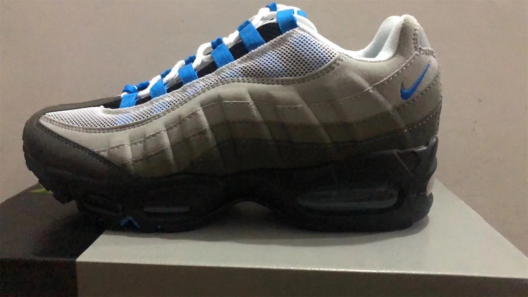 Nike Air Max 95 shoes Fashion Trendy Sneakers