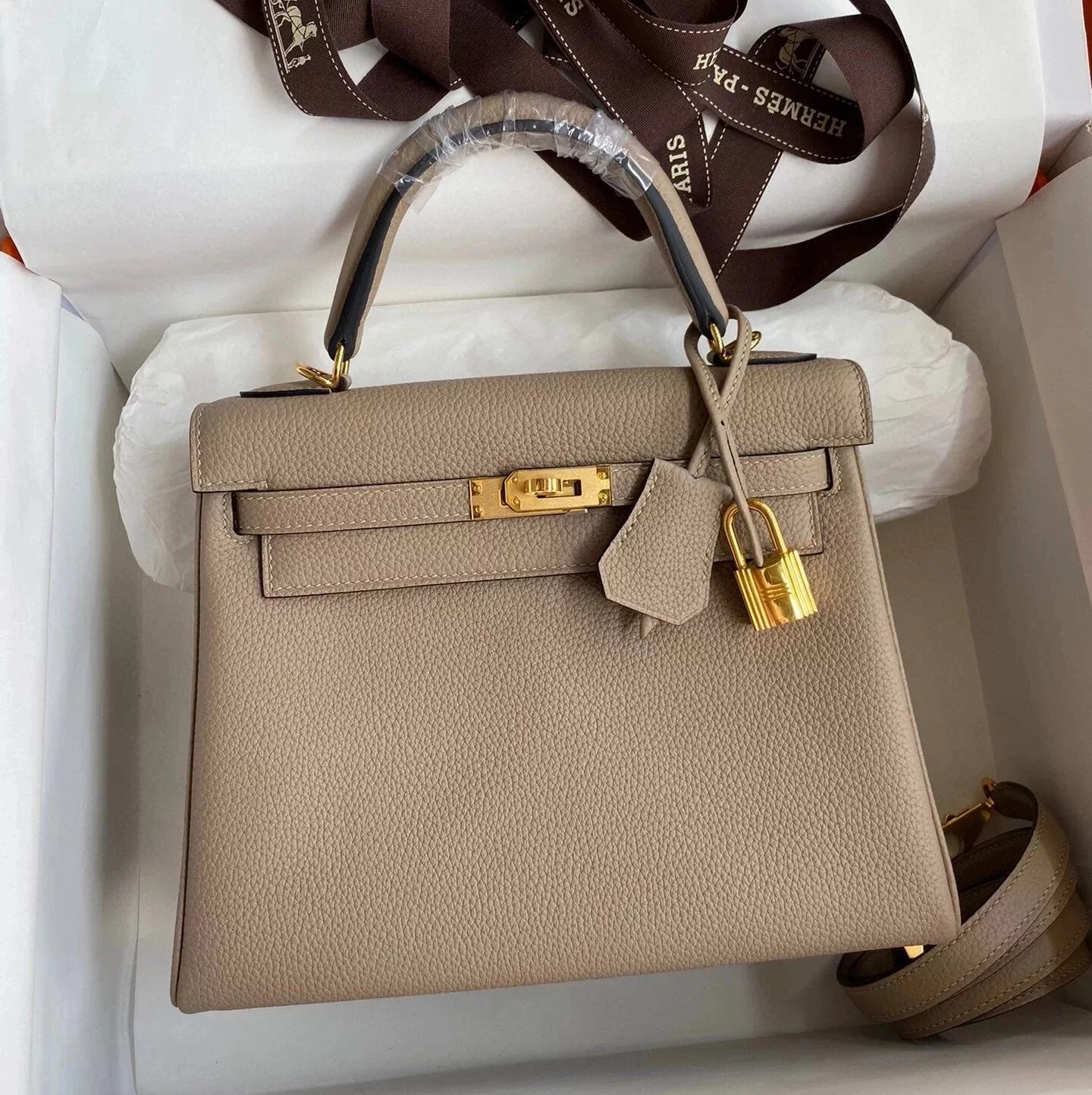 Hermes women's bag Top version Women's Bag Women's Bag Handbag Shoulder Bag Messenger Bag Kelly25cm28cmKellytogo Cowhide Wax Line Hand Sewing