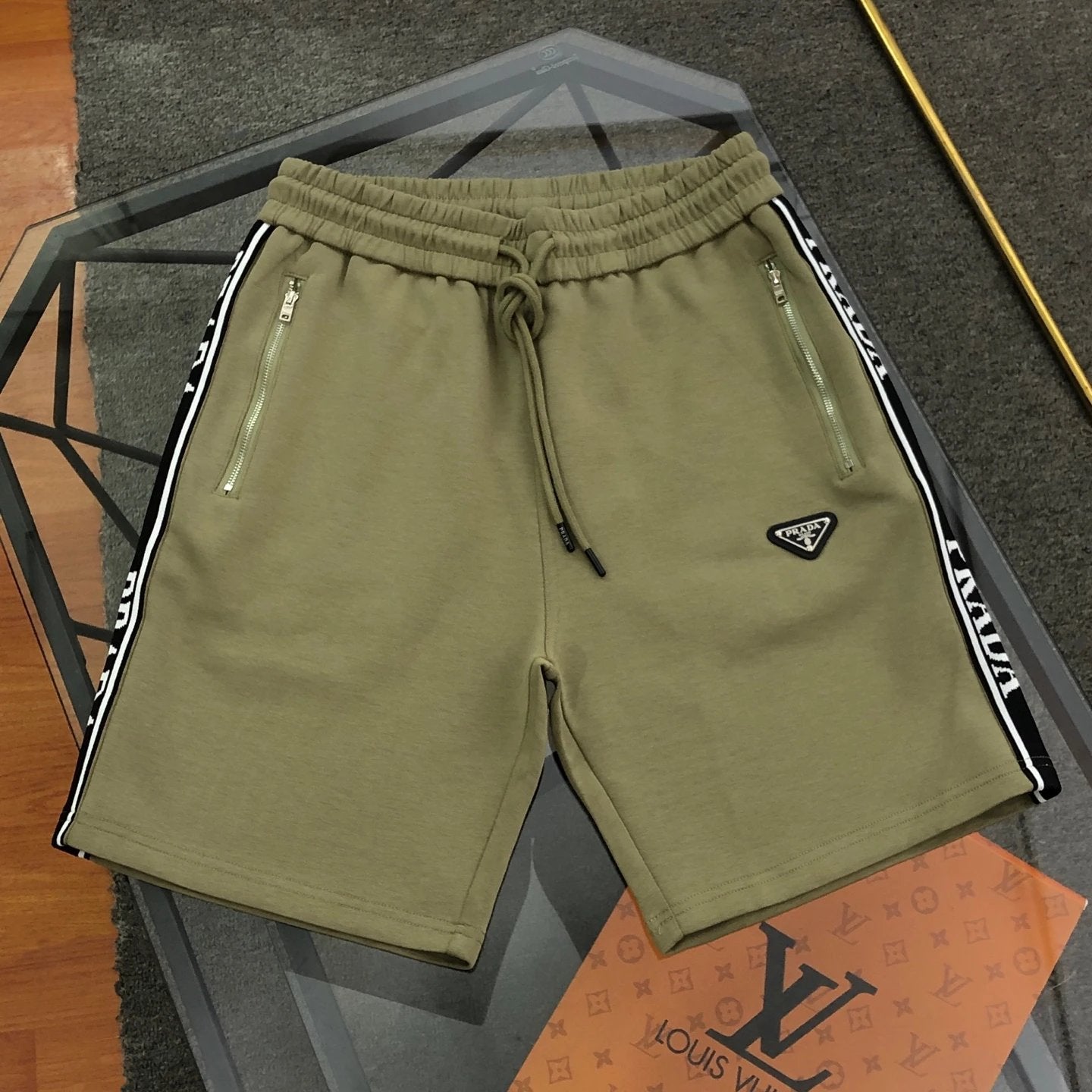 PRADA Shorts Double-sided Webbing logo Five-point Shorts25ss New Drawstring Casual Pants for Men and Women, Summer Style5Two-in-One Casual Sweatpants Pure Cotton Joggers