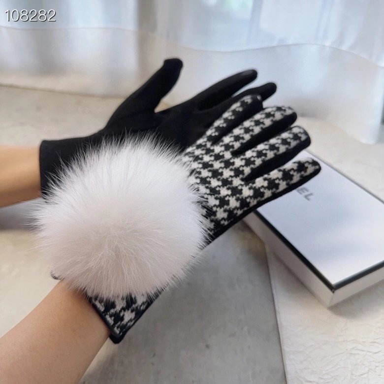 Chanel Gloves Home High Quality Xianger Counter New Wool Gloves,Fashion Gloves,Autumn and Winter Warm Velvet Lining,Super Comfortable and Soft、All-Matching!Average Size