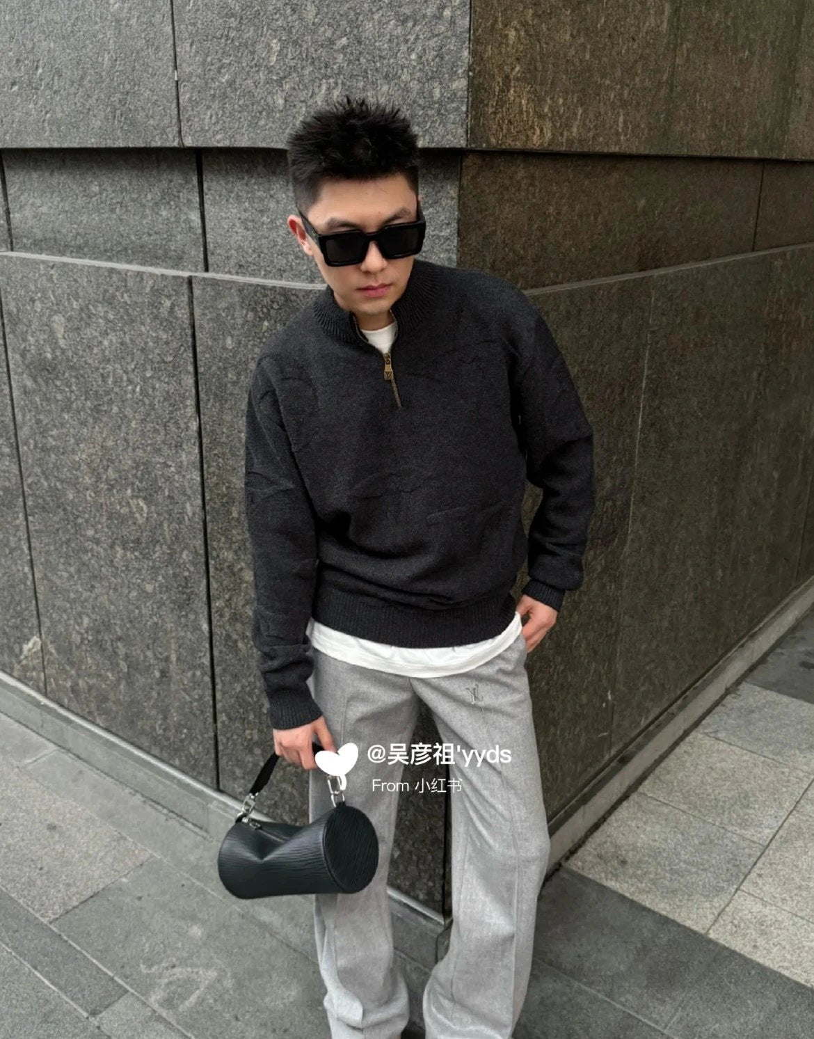 Louis Vuitton LV Sweater 25ss Ski Series Hidden Pattern Old Flower logo Jacquard Couple Half-Zip Knitted Sweater Long Sleeve Thickened Lazy Style OS Loose Fit Unisex Knit Top Jacket