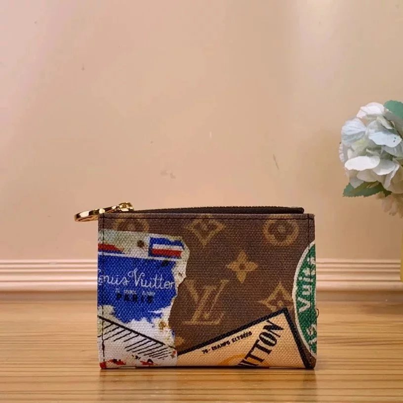 Louis Vuitton LV Wallets/Clutches Top version Premium Version✨24New Presbyopic(Badge)Series Men's and Women's Wallets【Zippy Zipper Wallet】M60017M83519M82383【Mahjong Handbag】M58009【CosmeticPouch Cosmetic bag】M83597