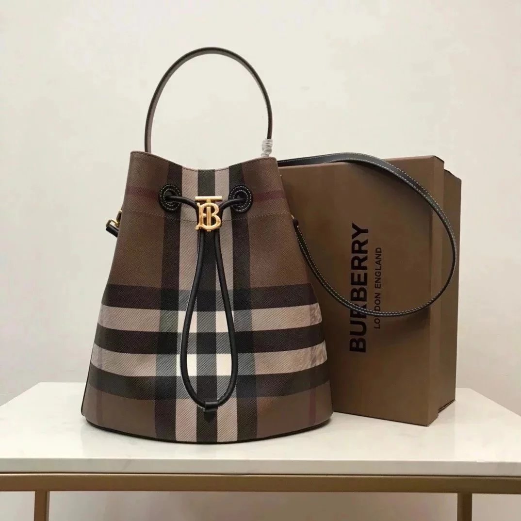 Burberry Women's Bag Top version 【Original Leather】New Babaojia Drawstring Bucket Bag Decorative Plaid with Italian Tanned Leather Trim and TB Exclusive Logo New Bucket Bag Handbag Crossbody Bag