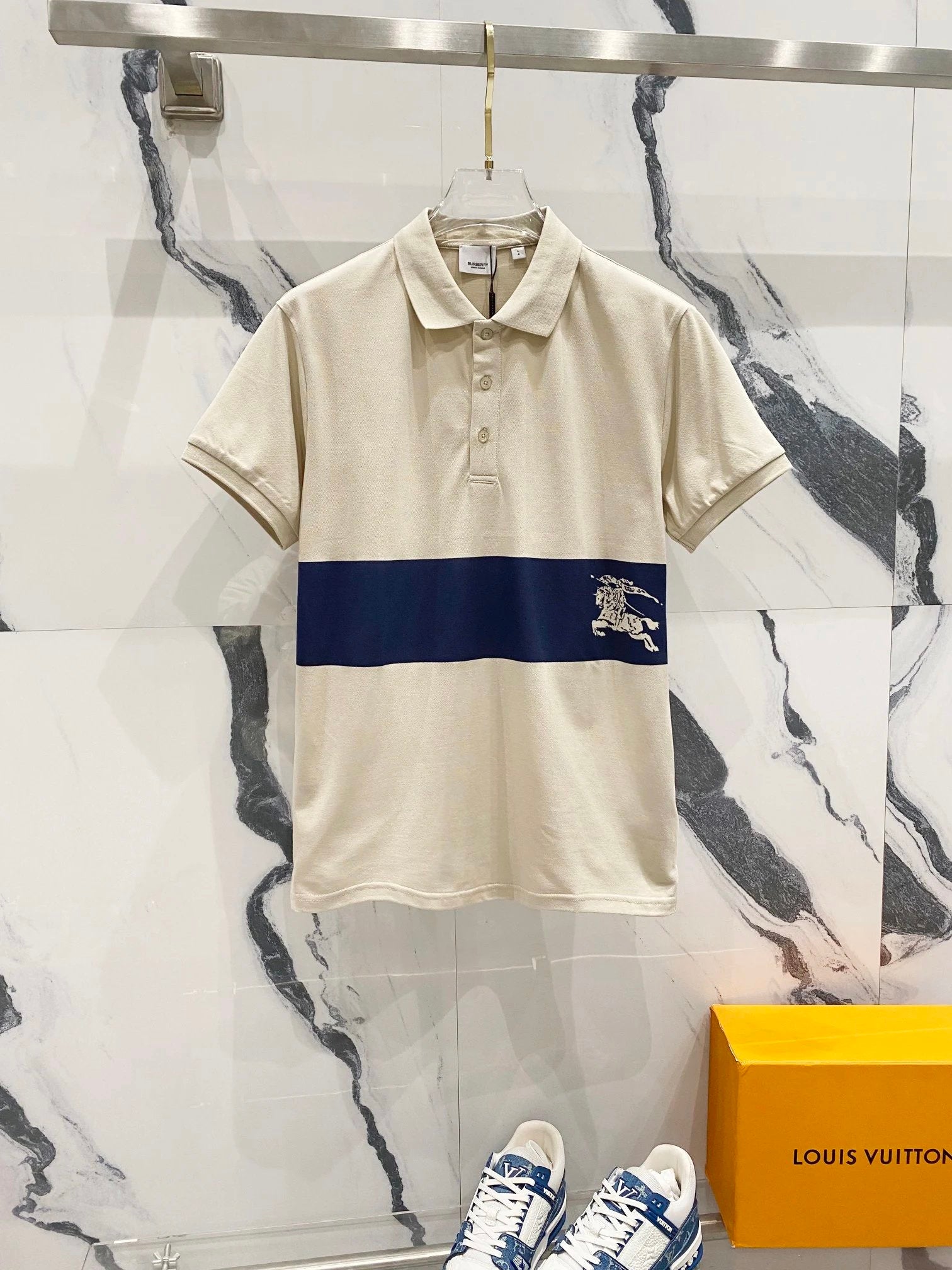 Burberry T-shirt LOGO Striped Surround Patchwork Print POLO Short Sleeve Shirt with Turn-down Collar for Men and Women, Summer Half Sleeve OS Loose T Business Casual Half Sleeve Shirt Plus Size T-Shirt