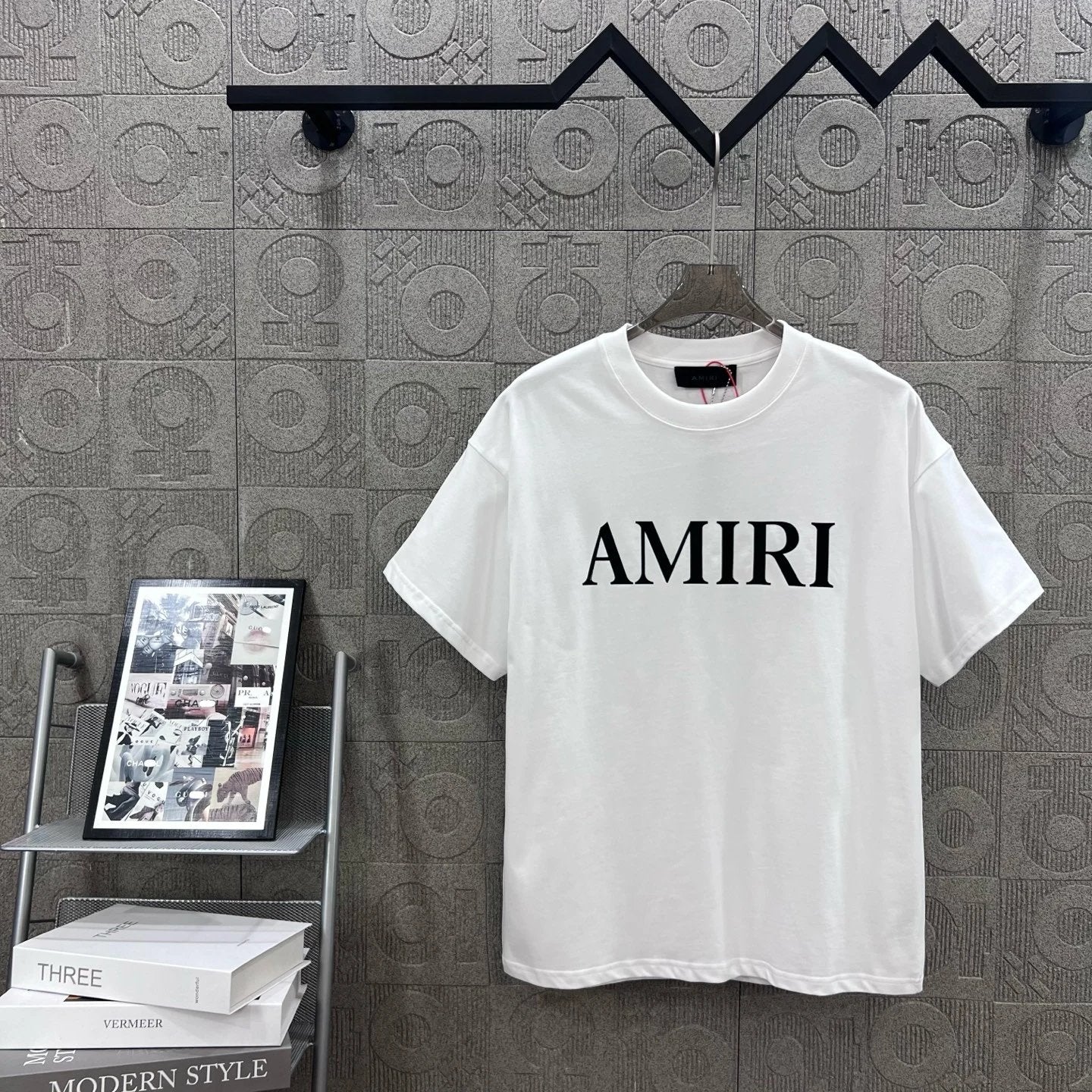 Amiri T-shirt Front Chest Letter Print logo round Neck Short Sleeve25ss New pure cotton T Unisex T-Shirt OS Drop Shoulder Loose Fit Base Shirt Top T-Shirt Short Sleeve