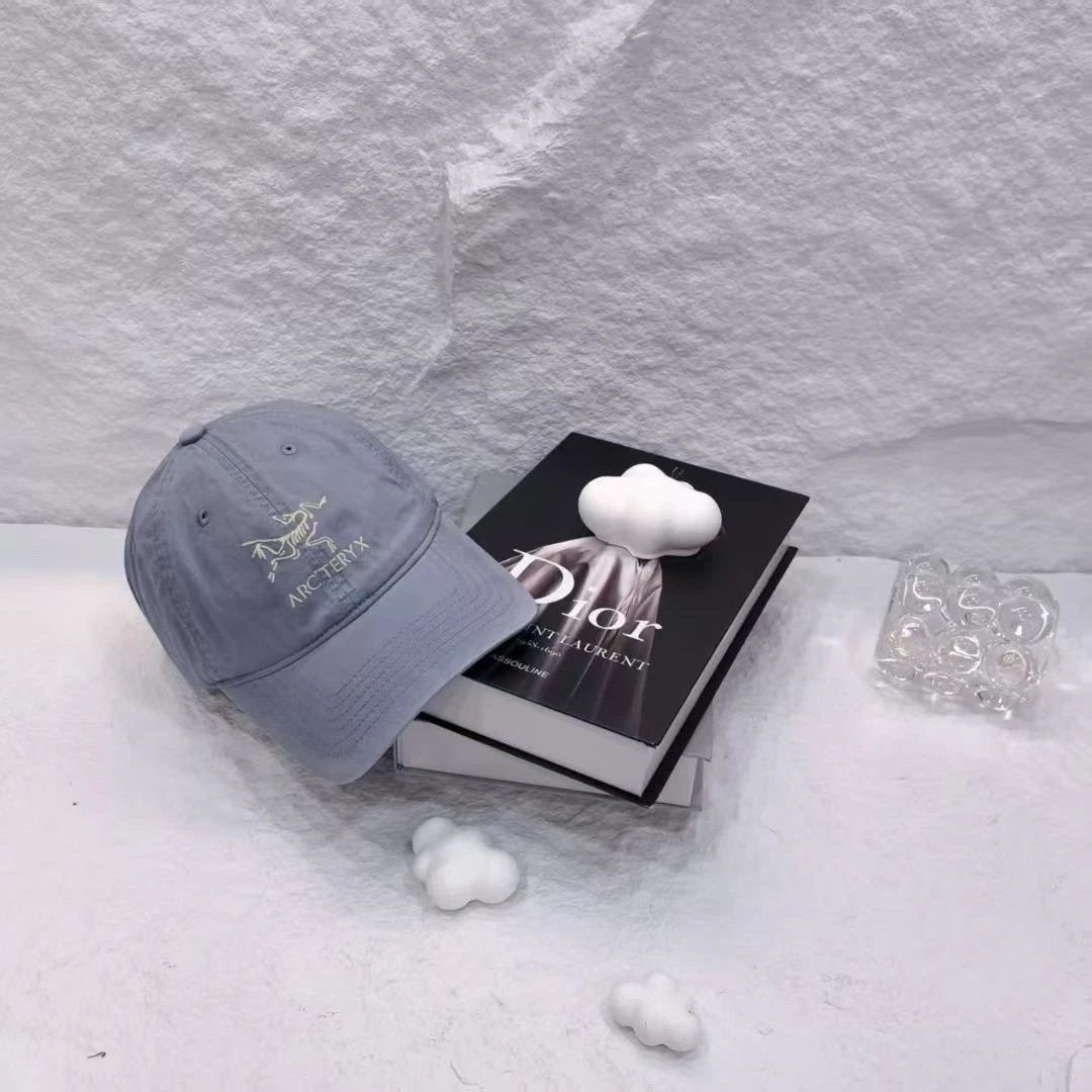 Arc'teryx Hat Skeleton logo Baseball Cap Sunshade Sun Protection Duckbill Cap Unisex Couple Style Large Head Circumference Slimming Face Curved Brim Versatile Sports Hat