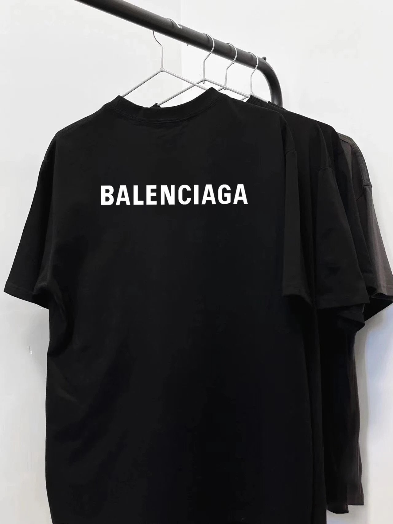 Balenciaga T-shirt Two-tone Large Logo Print logo round Neck Short Sleeve25ss New Pure Cotton Unisex Style T T-shirt OS Loose Fit Base Shirt Half Sleeve T-Shirt Top Half Sleeve