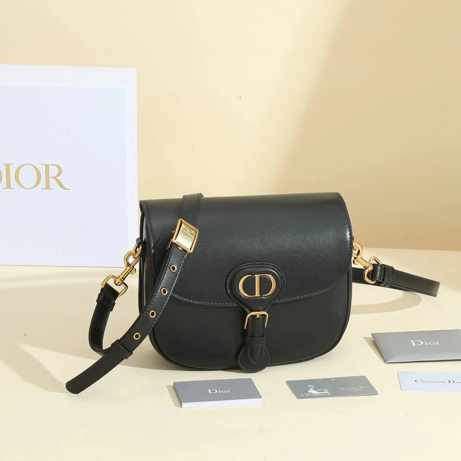 Dior Women's Bag Top version 【Maximum Version zp Level】New Bobby Classic Presbyopic Bag bobby Bobbi Saddle Bag bobbyeast-west Underarm Bag Selenodont Bag Moon Bag bobby Underarm Bag Shoulder Bag Crossbody Bag
