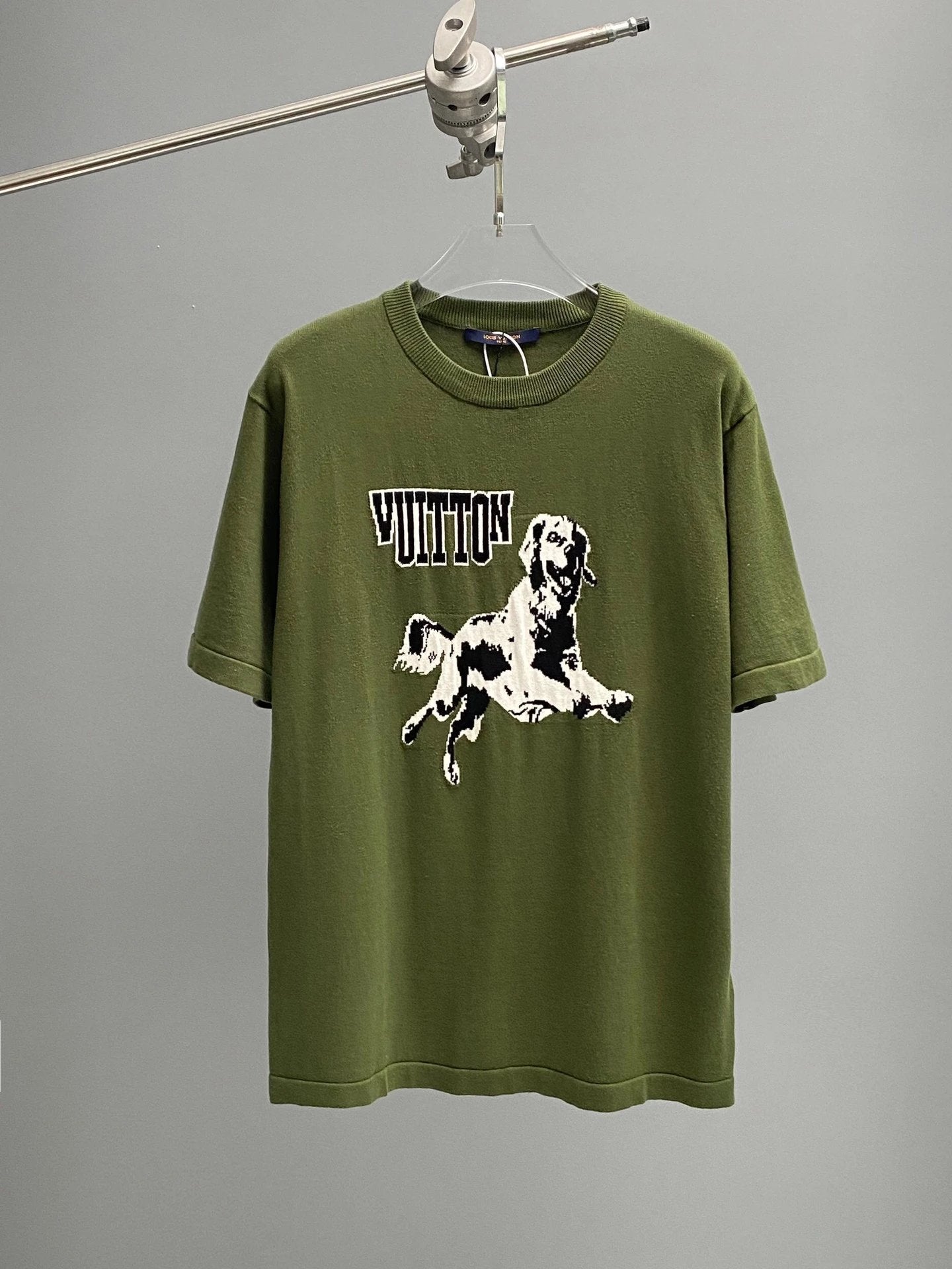 Louis Vuitton LV T-shirt Dog Series Hound Dog Knit Sweater Crew Neck Short Sleeve25ss New Product T Unisex T-Shirt OS Drop Shoulder Loose Fit Base Shirt Top T-Shirt Short Sleeve