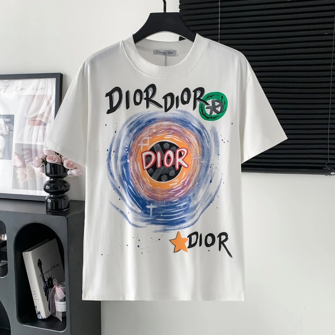 Dior T-shirt Hand-painted Letter Pattern Print on the Chest logo round Neck Short Sleeve25ss New Pure Cotton Unisex Style T T-shirt OS Loose Fit Base Shirt Half Sleeve T-Shirt Top Half Sleeve