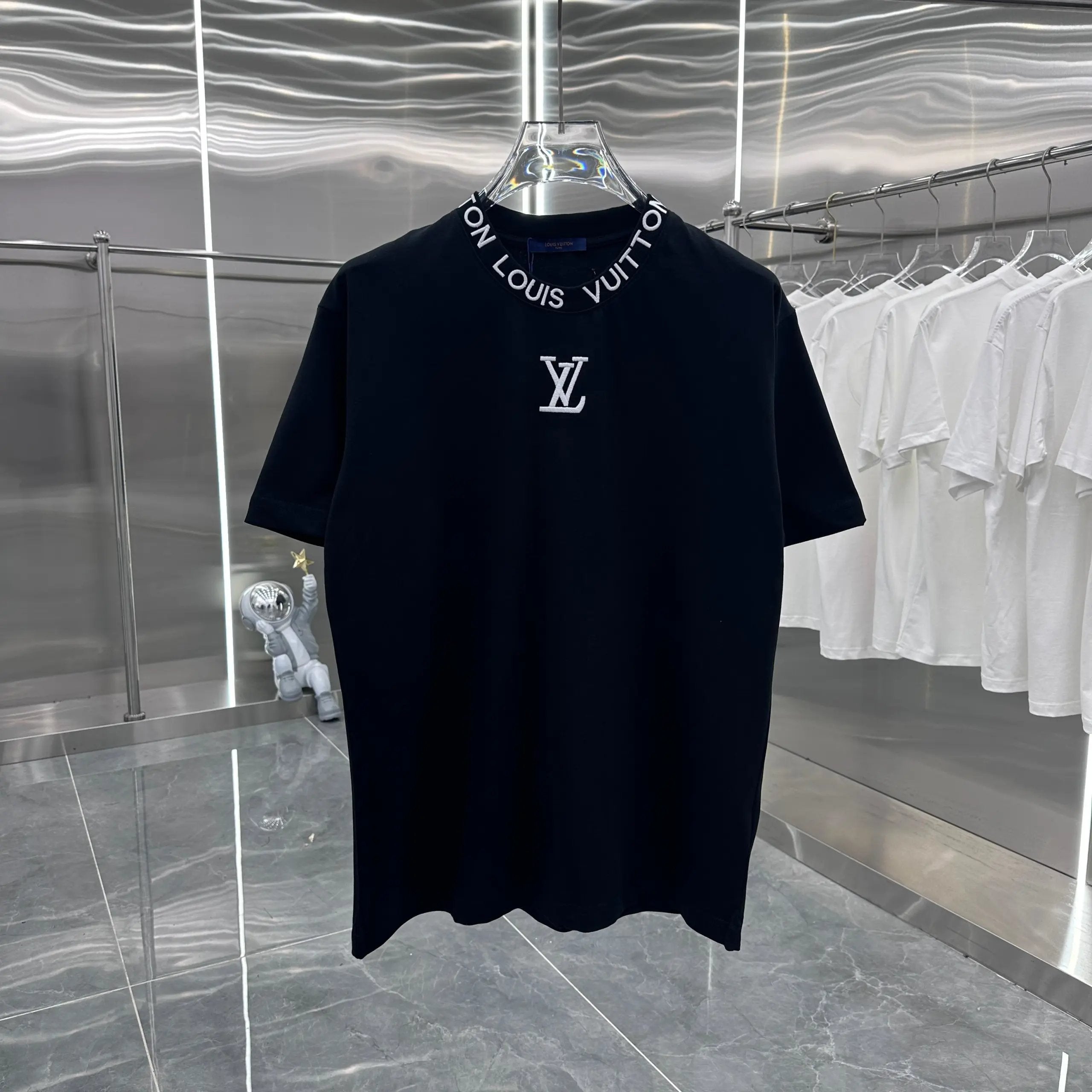 Louis Vuitton LV T-shirt Collar Brand Letter Embroidery logo round Neck Short Sleeve25ss New Pure Cotton Unisex Style T T-shirt OS Loose Fit Base Shirt Top Half Sleeve T-Shirt