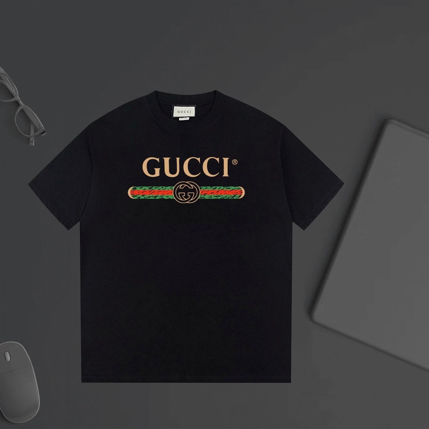 Gucci T-shirt Classic Chest Tape Letter Print logo round Neck Short Sleeve25ss New pure cotton T Unisex T-Shirt OS Loose Fit Base Shirt Top Half Sleeve T-Shirt
