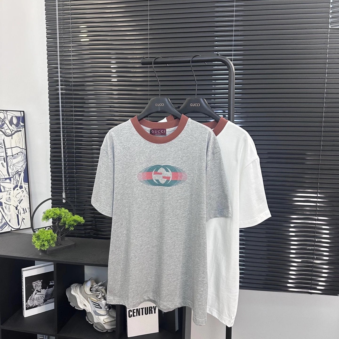 Gucci T-shirt Double G Color Letter Printing logo round Neck Short Sleeve25ss New pure cotton T Unisex T-Shirt OS Loose Fit Base Shirt Top Half Sleeve T-Shirt