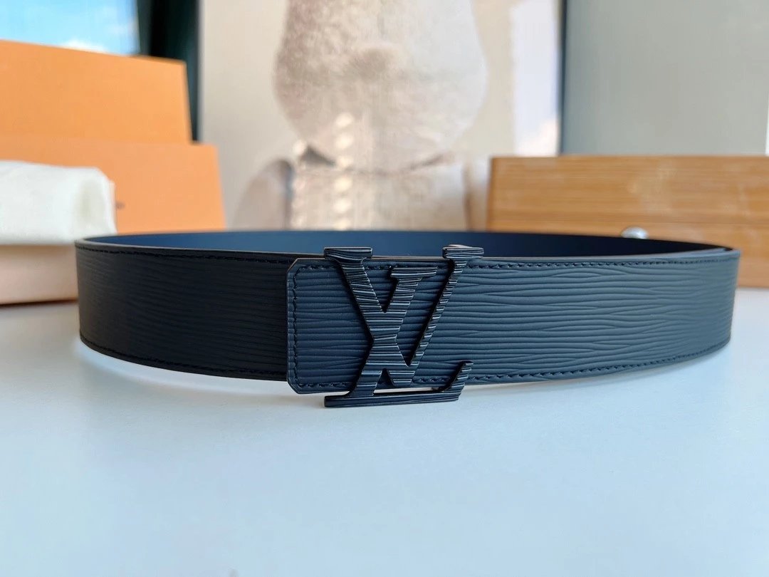 Louis Vuitton LV Belt Top version 【Counter Quality】The Most New Belt4.0cm Men's Belt Metal Buckle Men's Leather Belt with Classic Presbyopic Checkered Belt with Genuine Goods Packaging No Problem in and out of the Counter Versatile Casual Fashion Formal W