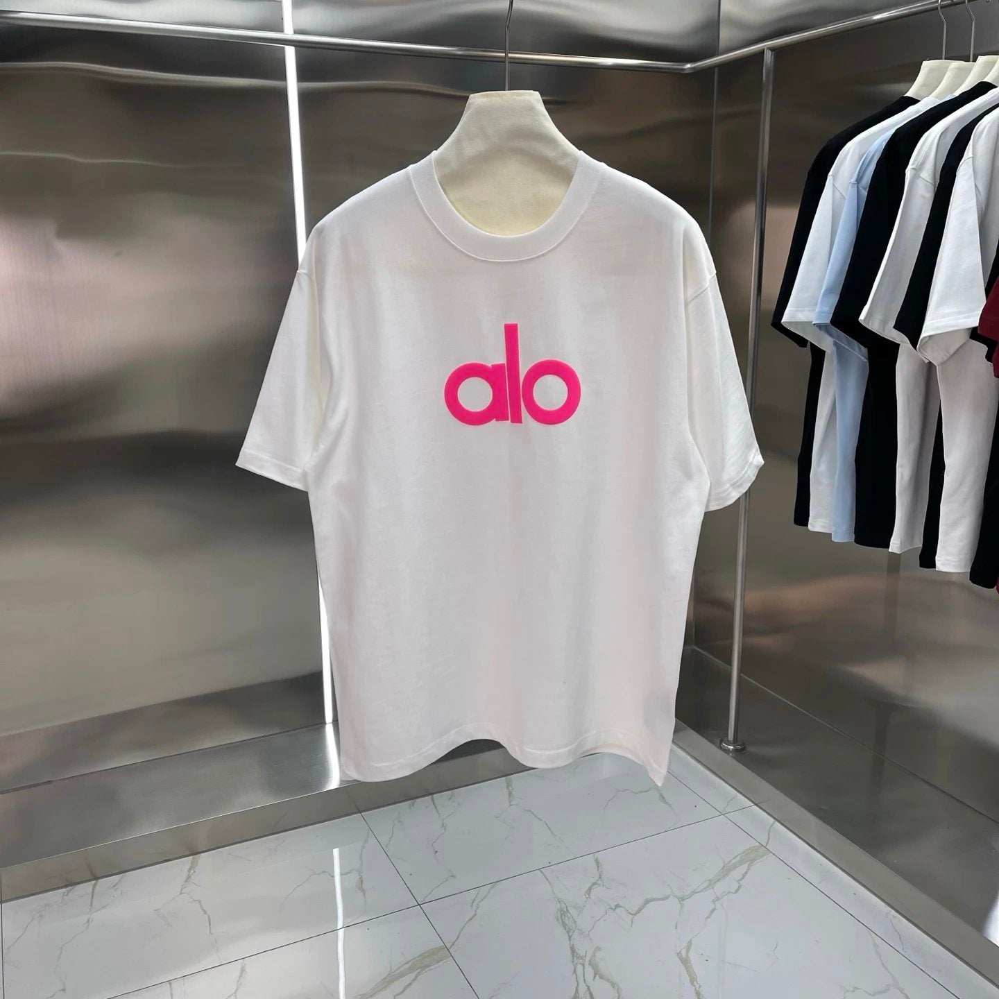 Alo Yoga T-shirt Pink Brand Letter Printing on Chest logo round Neck Short Sleeve25ss New pure cotton T Unisex T-Shirt OS Drop Shoulder Loose Fit Base Shirt Top T-Shirt Short Sleeve