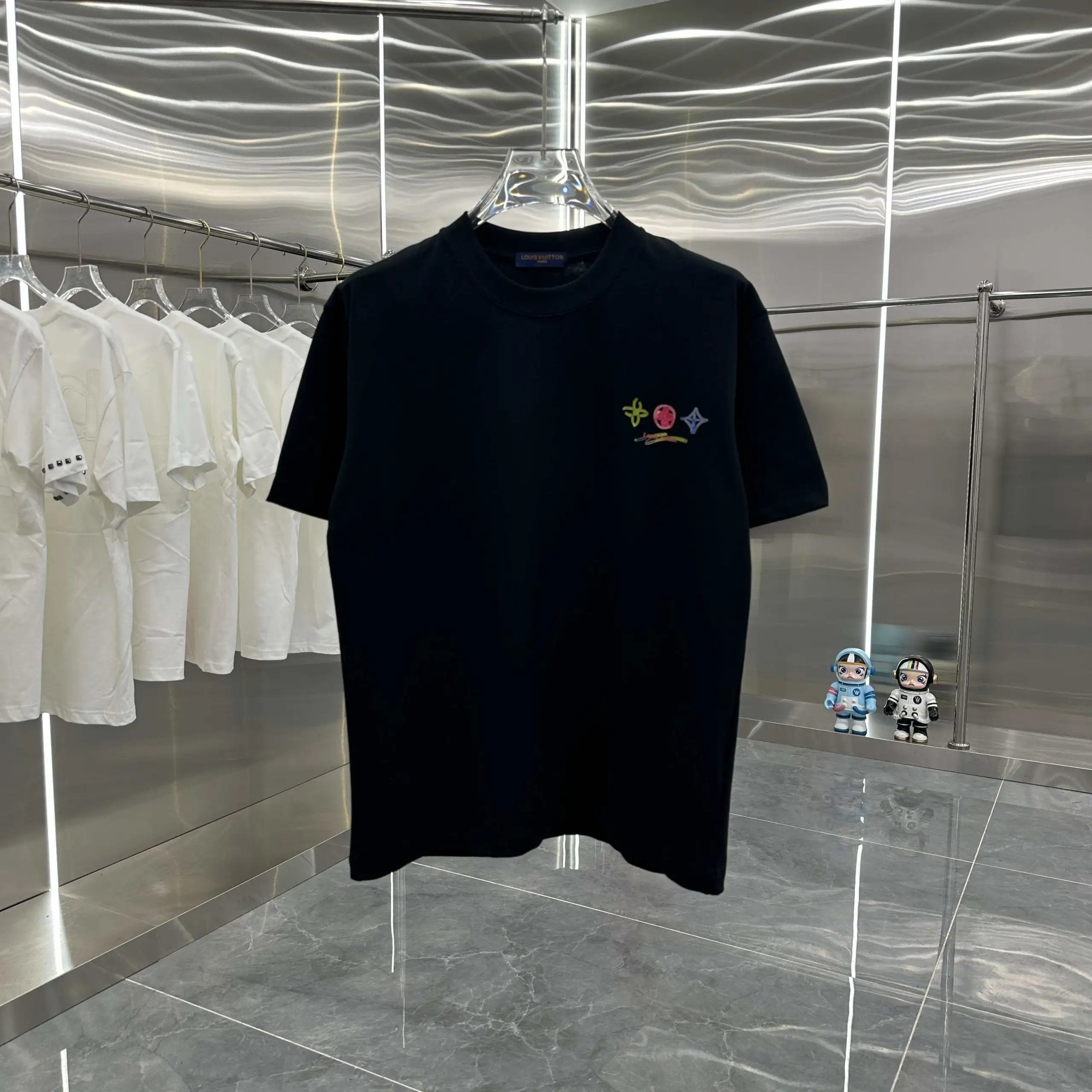 Louis Vuitton LV T-shirt Back Graffiti Colorful Print logo round Neck Short Sleeve25ss New pure cotton T Unisex T-Shirt OS Loose Fit Base Shirt Top Half Sleeve T-Shirt