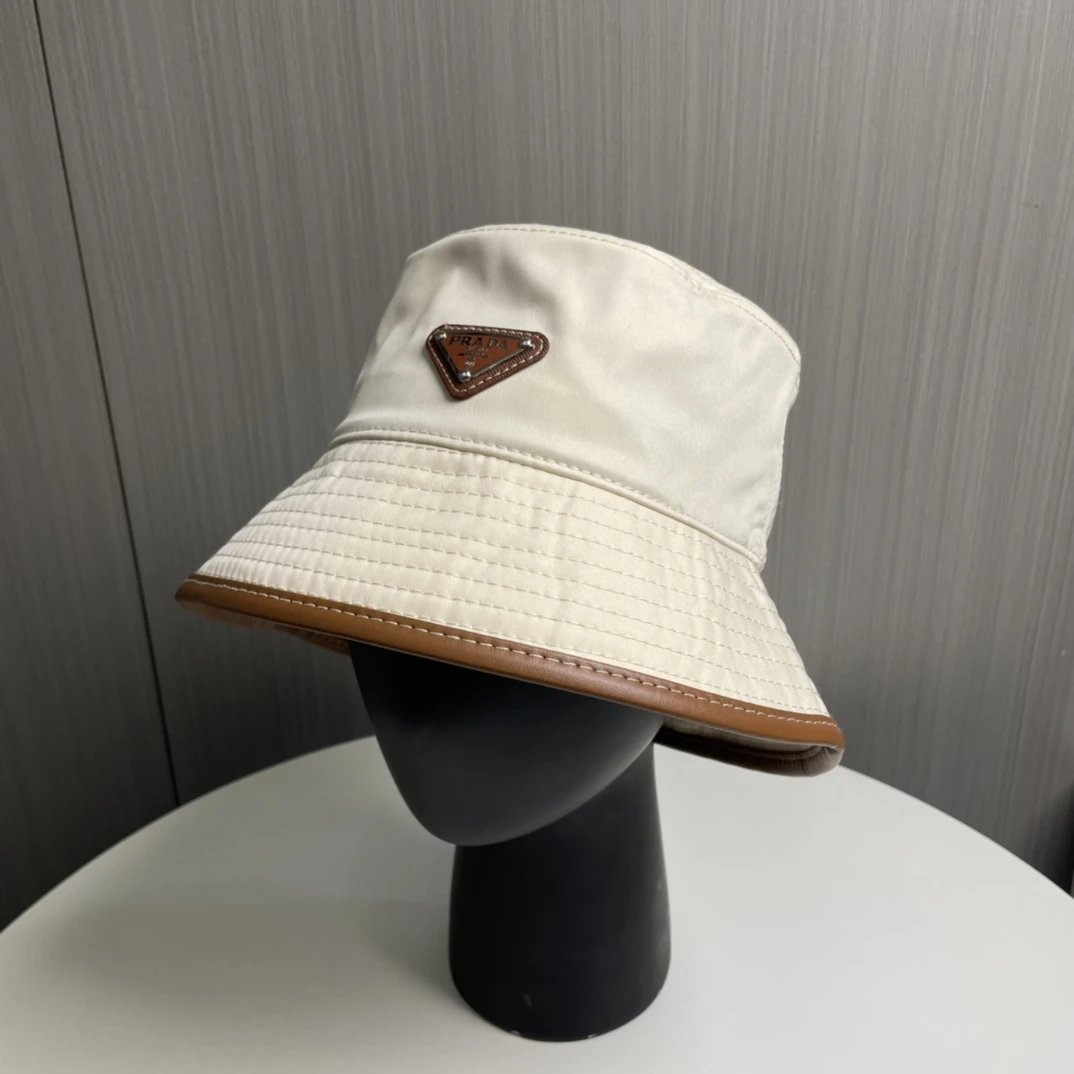 PRADA Hat Triangle mark logo Fisherman Hat Casual Sun Protection UV Protection Plain Face Covering Sun Hat Outdoor Versatile Flat Top Bucket Hat