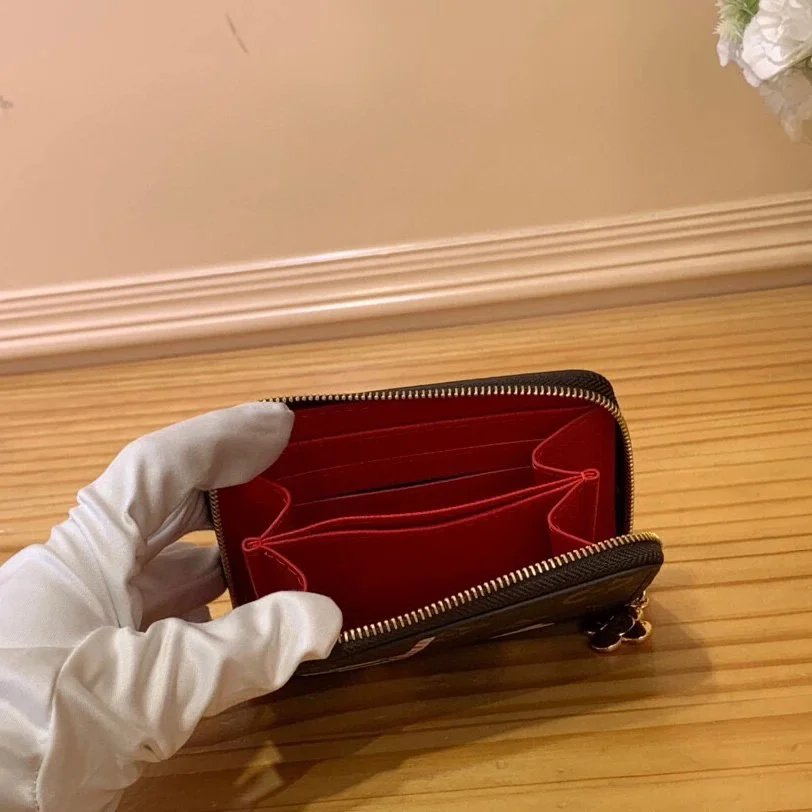 Louis Vuitton LV Wallets/Clutches Top version 【Premium Version Original Leather】24Christmas New Wallet Full Series Christmas Style Coin Purse Key Case Card Holder Card Clamp Long Wallet Short Wallet Zipper Card Holder Passport Case Chain Small Mahjong Bag