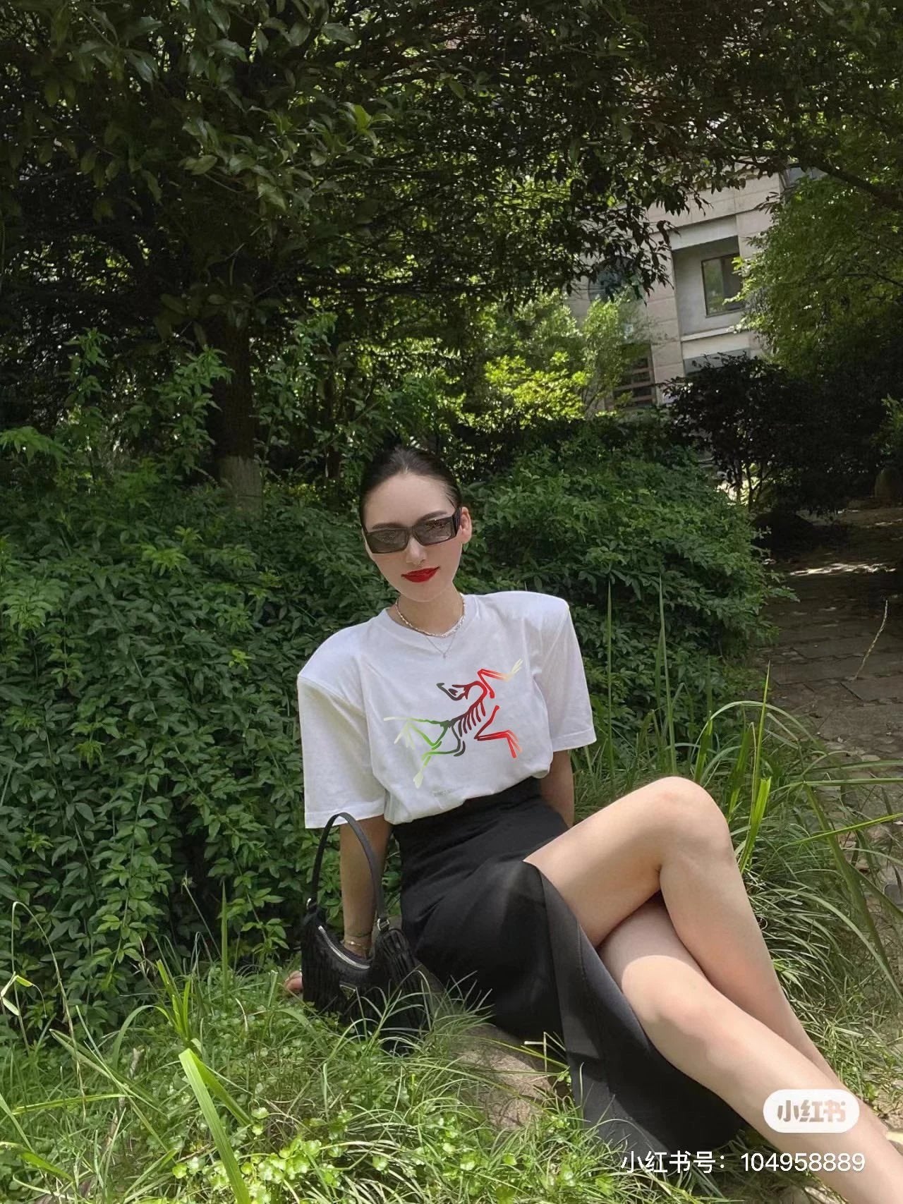 Arc'teryx T-shirt Chest Brand Pattern Print logo round Neck Short Sleeve25ss New pure cotton T Unisex T-Shirt OS Drop Shoulder Loose Fit Base Shirt Top T-Shirt Short Sleeve