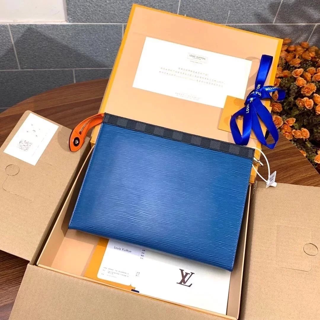 Louis Vuitton LV Wallets/Clutches Top version New upgrade version POCHETTEVOYAGE Medium Handbag Handbag Men's Clutch Water Ripple Cowhide