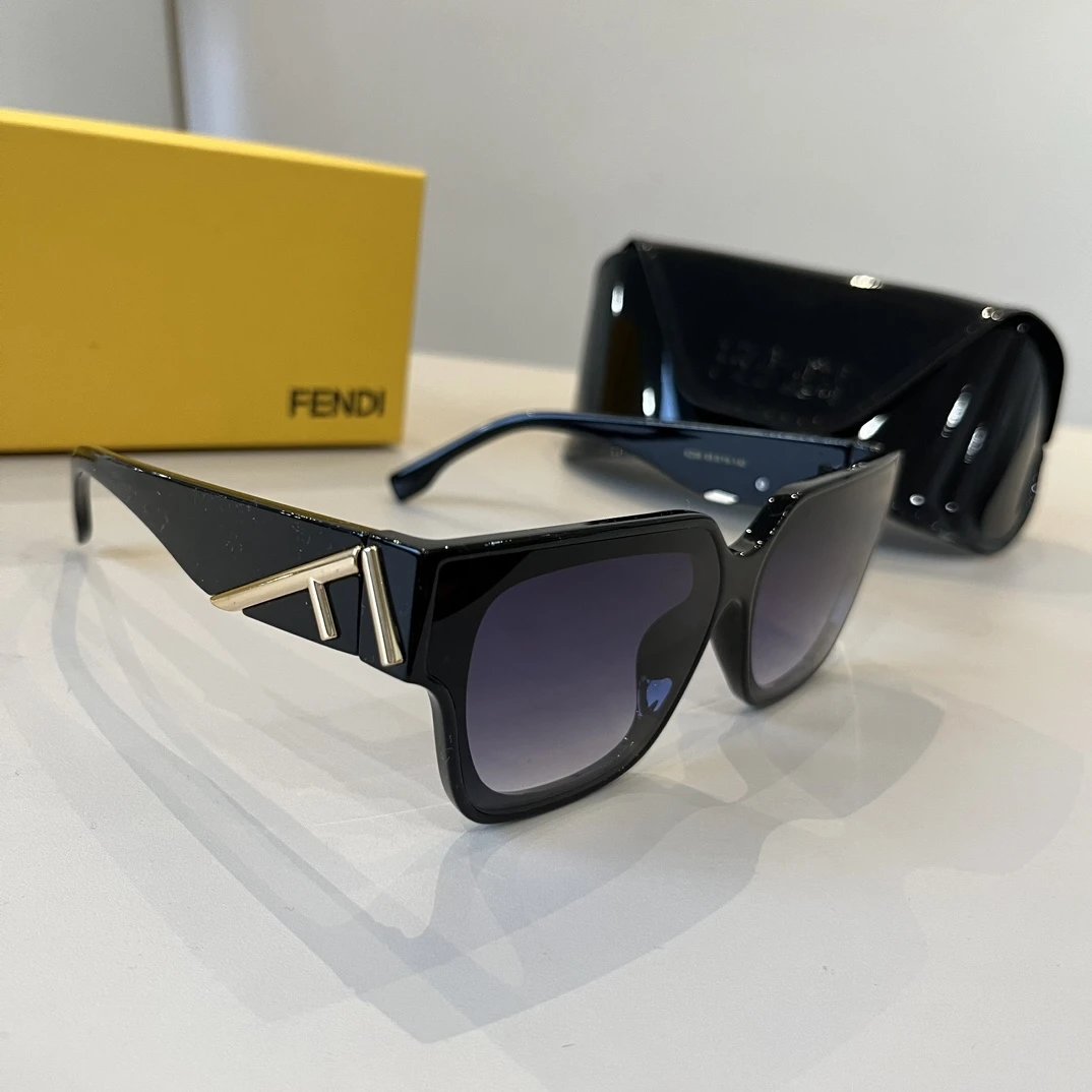 Fendi Sunglasses Oblique F Gold Label Temple Sunglasses Slimming Non-Prescription Driving Beach Fishing Unisex Couple Style UV Protection25ss New Sports Casual Versatile