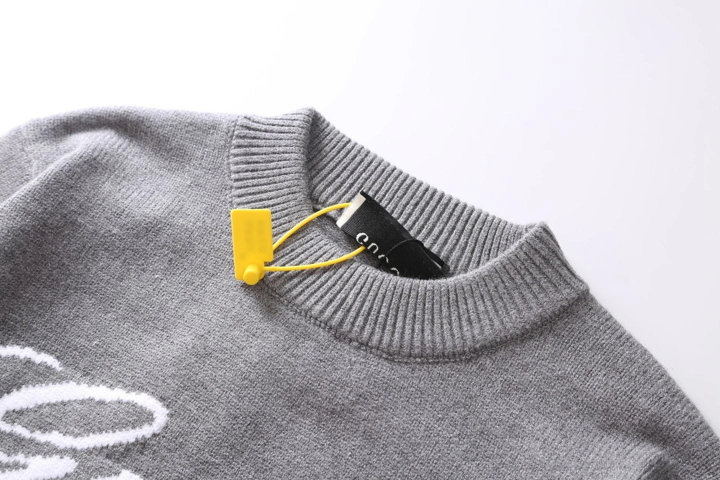 Gucci Sweater Jacquard Knit Sweater Crew Neck Long Sleeve Pullover Unisex Thickened Lazy Style OS Loose fit