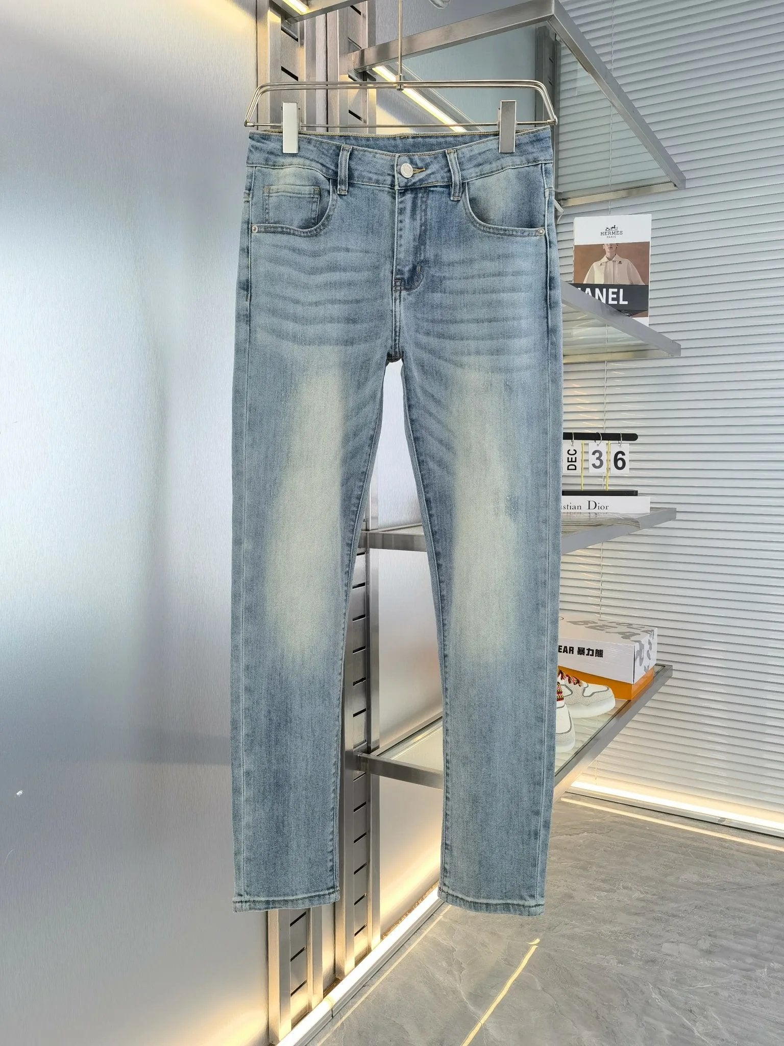Louis Vuitton LV Jeans Back Pocket Letter logo25ss Spring Summer New Straight Slim Fit Jeans Unisex Loose Fit Long Pants