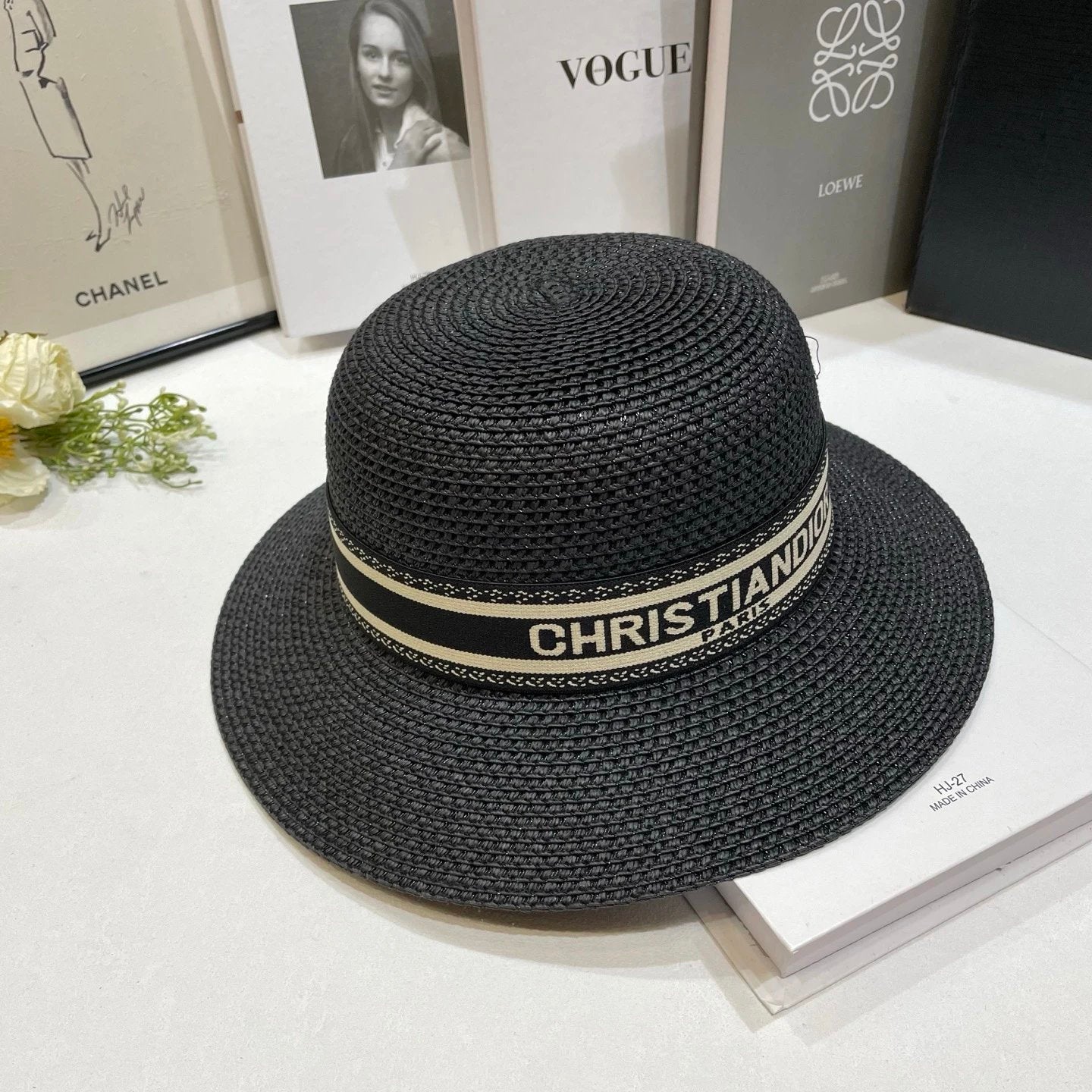 PRADA Hat Letter Embroidery logo Fisherman Hat Straw Hat Casual Sun Protection Face Covering UV Protection Outdoor Versatile Flat Top Bucket Hat