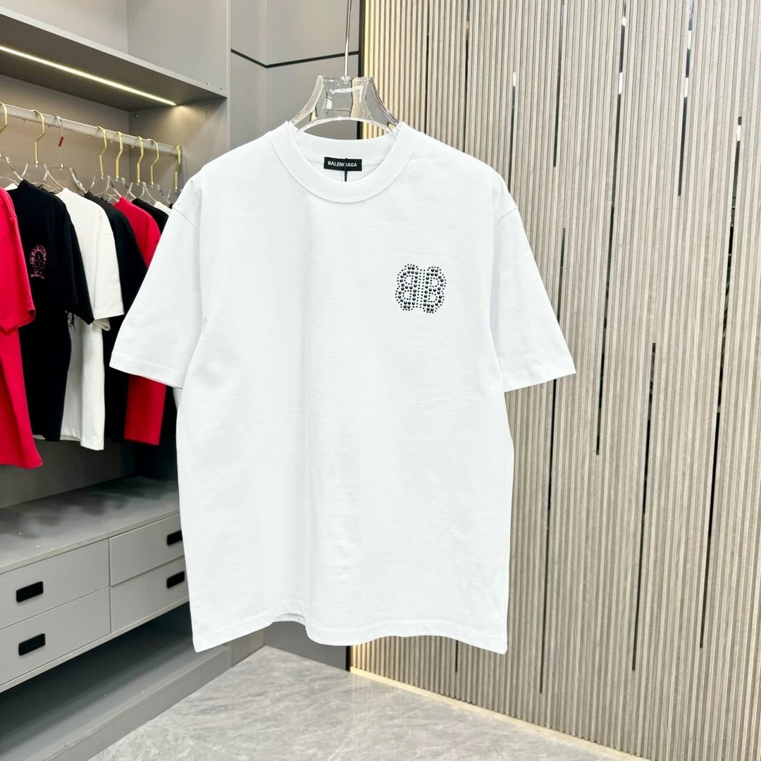 Balenciaga T-shirt Chest BB Diamond logo round Neck Short Sleeve25ss New pure cotton T Unisex T-Shirt OS Drop Shoulder Loose Fit Base Shirt Top T-Shirt Short Sleeve