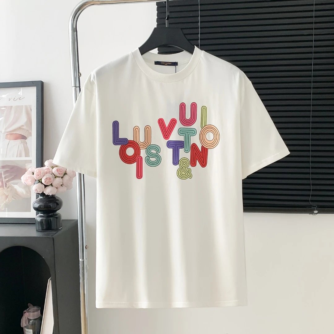 Louis Vuitton LV T-shirt Chest Logo Logo Print Exquisite Round Neck Short Sleeve25ss New Pure Cotton Unisex Style T Casual T-Shirt Base Layer Shirt OS Loose Fit Half Sleeve Top Plus Size