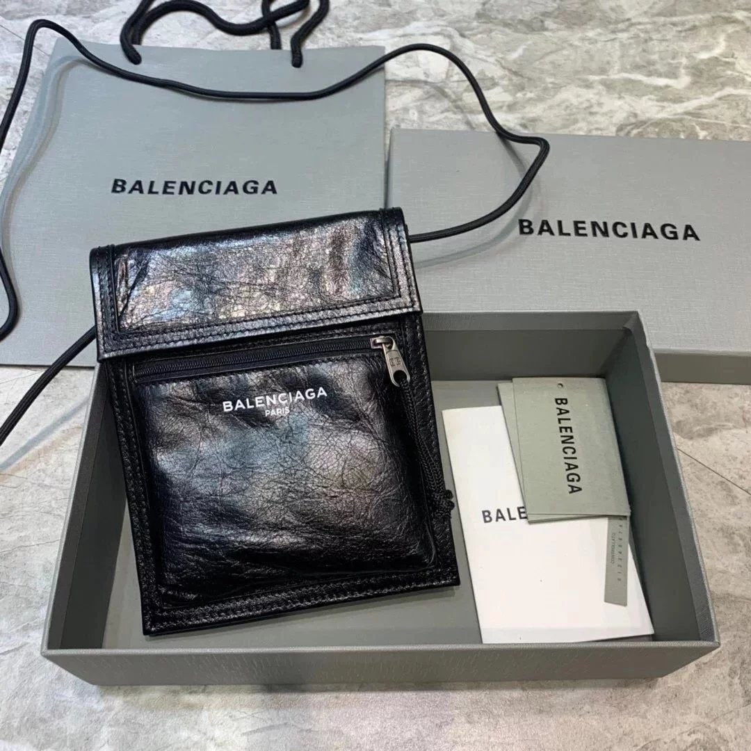 Balenciaga Bag Top version Mobile Phone Bag Pleated Oil Wax Leather Men's Bag nano Mini Bag Graffiti Leather Packet Coin Pocket Shoulder Messenger Bag Lover's Bag Unisex Letters Printed Bag Han Huohuo Same Style Women Bag