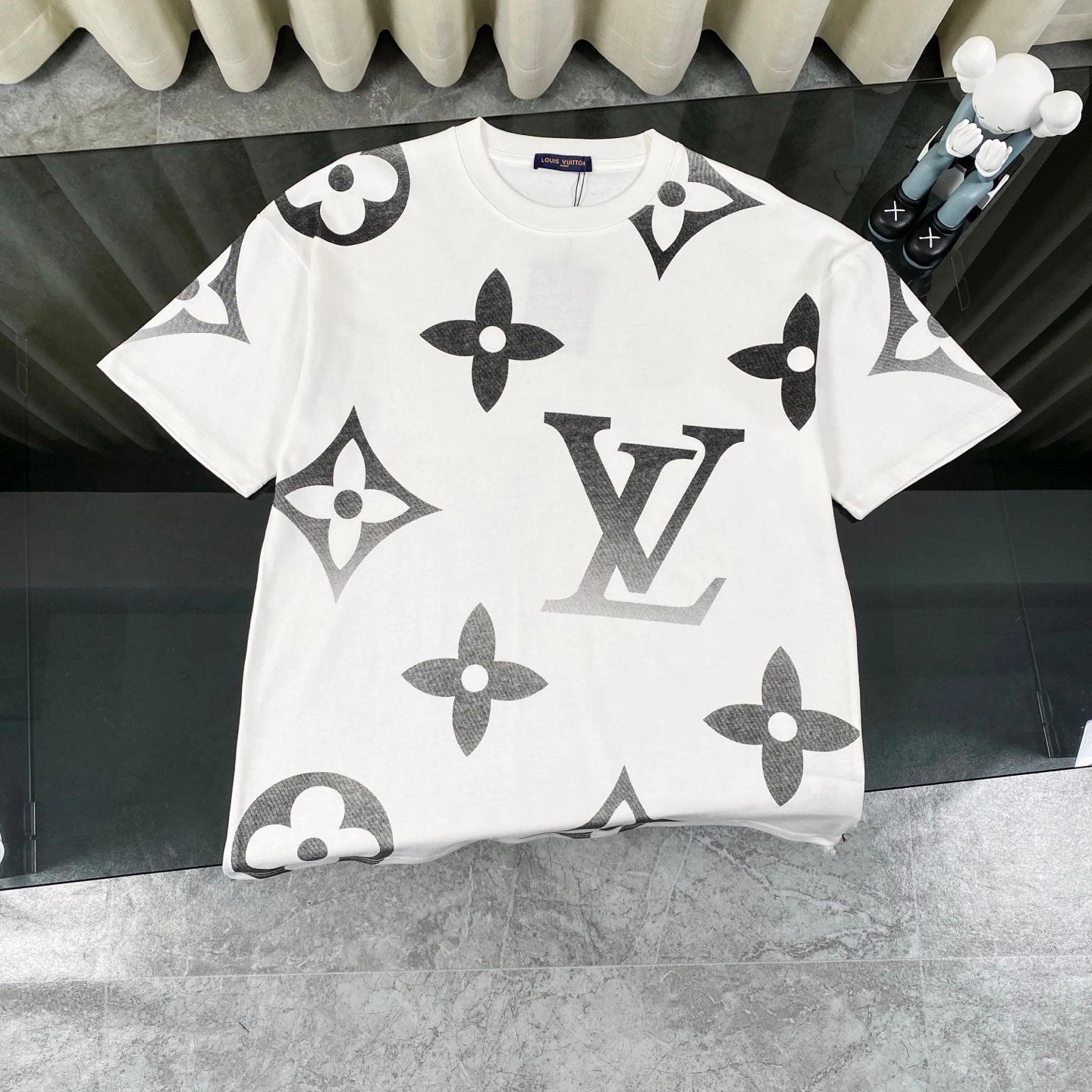 Louis Vuitton LV T-shirt Full Gradient Old Flower Letter Print logo round Neck Short Sleeve25ss New Pure Cotton Unisex Style T T-shirt OS Loose Fit Base Shirt Half Sleeve T-Shirt Top Half Sleeve