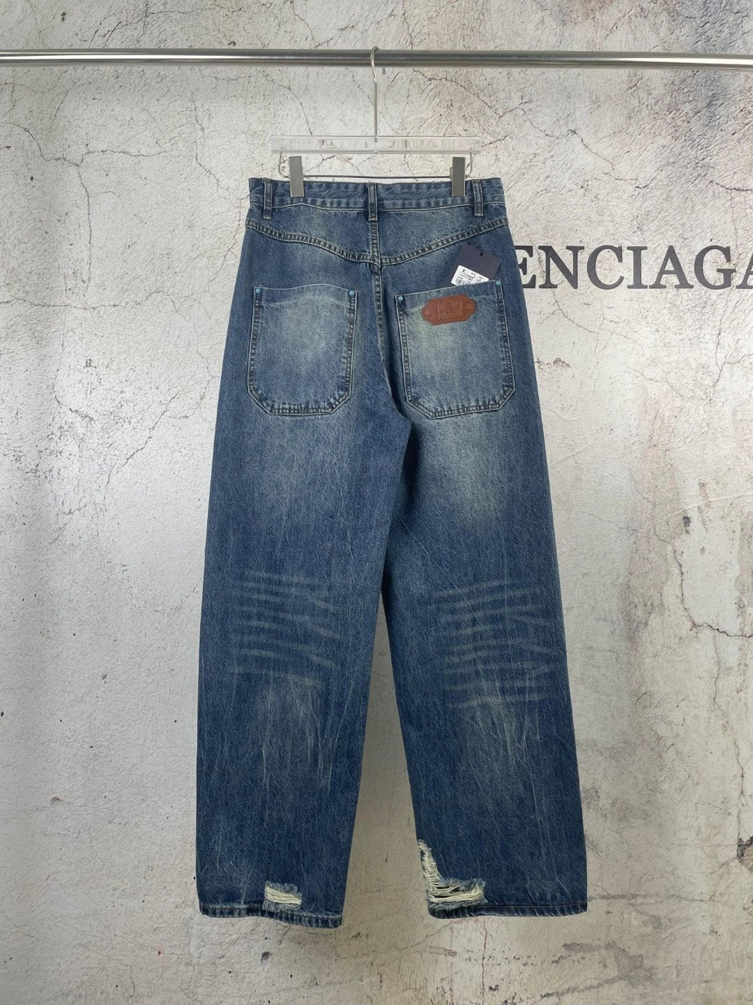Louis Vuitton LV Jeans Ripped Straight-Leg Washed Blue Jeans Autumn Winter New Unisex Loose Casual Wide-Leg High-Waist Pants