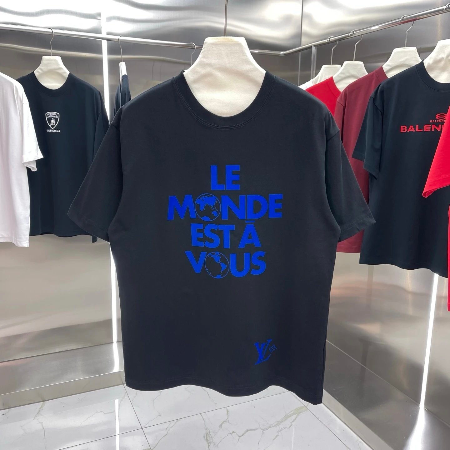 Louis Vuitton LV T-shirt Flocked Chest logo round Neck Short Sleeve25ss New Pure Cotton Unisex Style T T-shirt OS Loose Fit Base Shirt Top Half Sleeve T-Shirt