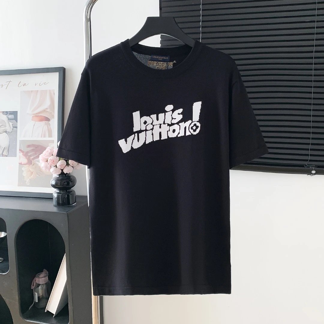 Louis Vuitton LV T-shirt Knitted Front logo round Neck Short Sleeve25ss New pure cotton T Unisex T-Shirt OS Drop Shoulder Loose Fit Base Shirt Top T-Shirt Short Sleeve