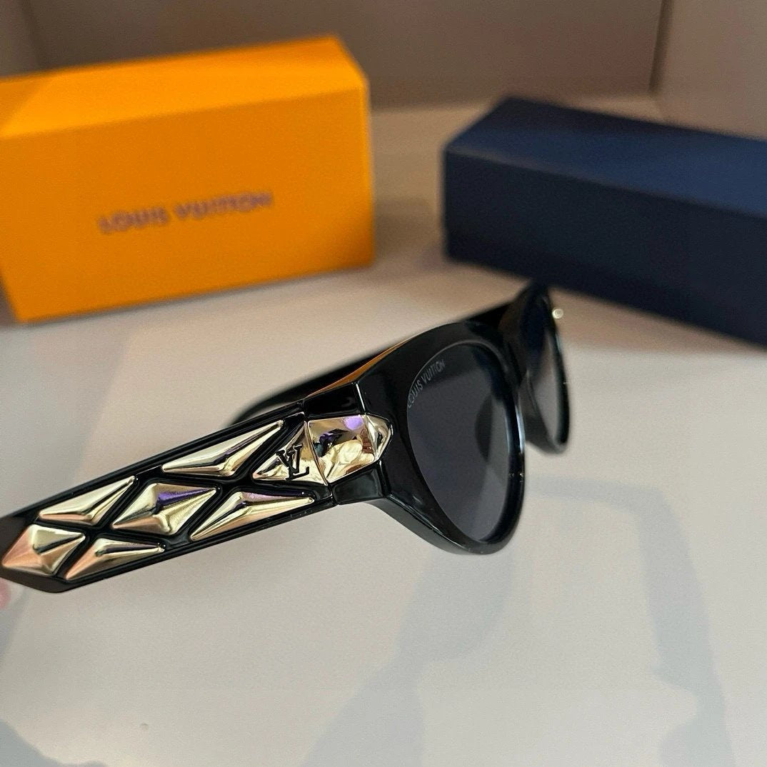 Louis Vuitton LV Sunglasses Cat Eye Sunglasses Frame Slimming No Prescription UV Protection for Men and Women Couples Driving Beach Fishing25ss New Sports Casual Versatile