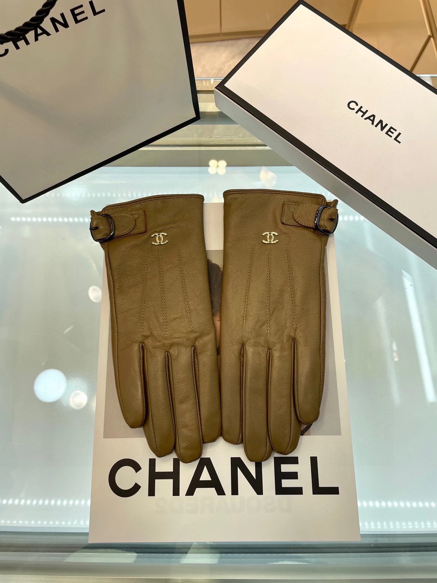 Chanel Gloves Casual Leather Gloves High Quality Trendy Autumn and Winter Warm Women's Genuine Leather Gloves Leather Gloves,Imported from Ethiopia Touch Screen Sheepskin