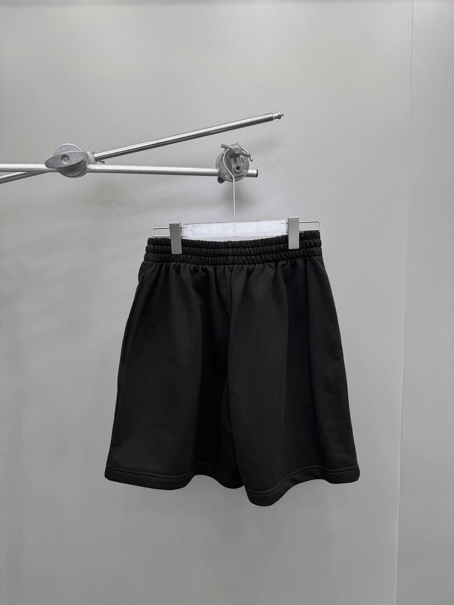 Balenciaga Shorts Dissolving Cola Shorts Five-Point Shorts25ss New Heavy Drawstring American Style Casual Summer Pants5Two-in-One Casual Sweatpants for Men and Women, Pure Cotton Joggers