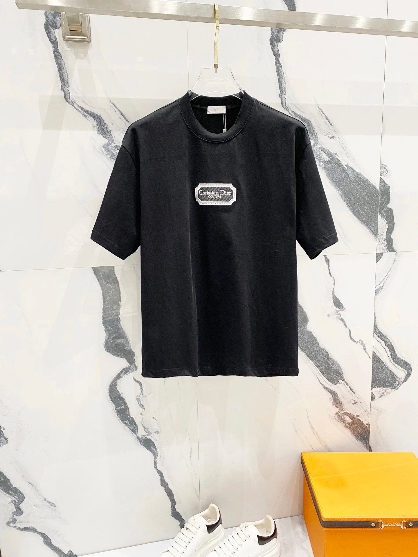 Dior T-shirt Silver Embroidered Letter on the Chest logo round Neck Short Sleeve25ss New pure cotton T Unisex T-Shirt OS Loose Fit Base Shirt Top Half Sleeve T-Shirt