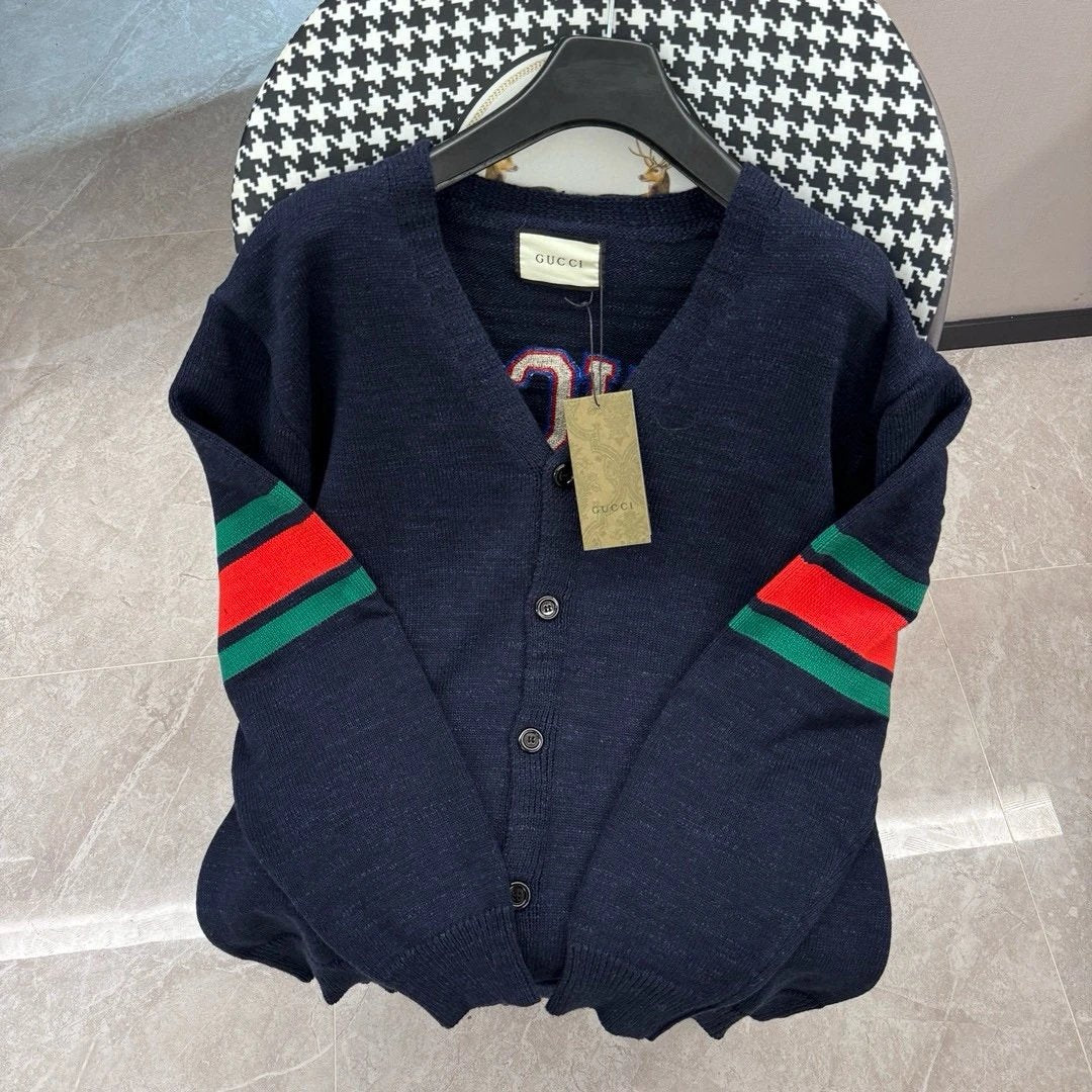 Gucci Sweater Vintage Preppy Style Cable Knit Cardigan Sweater Coat Unisex Long Sleeve Soft Lazy Style OS Loose Fit Thickened Versatile Casual Wear for Both Inner and Outer Layering
